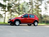 Dacia Sandero Stepway (2009) - picture 5 of 8