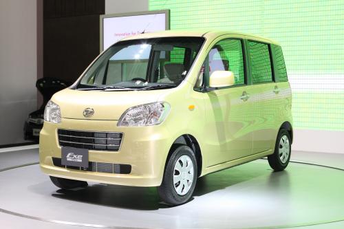 Daihatsu TANTO Exe Tokyo (2009) - picture 1 of 5