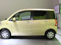 Daihatsu TANTO Exe Tokyo (2009) - picture 2 of 5
