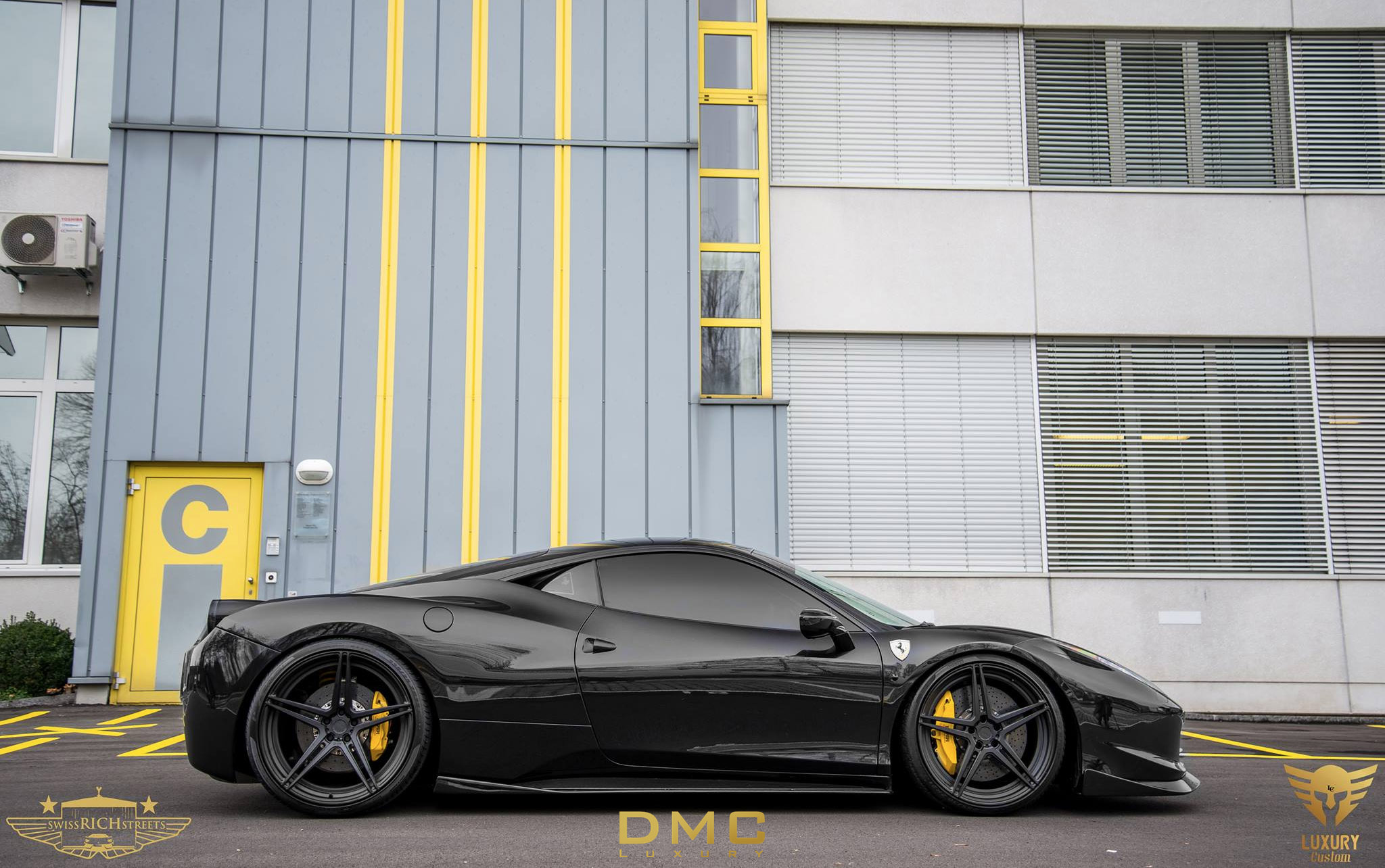 DMC Ferrari 458 Italia ELEGANTE