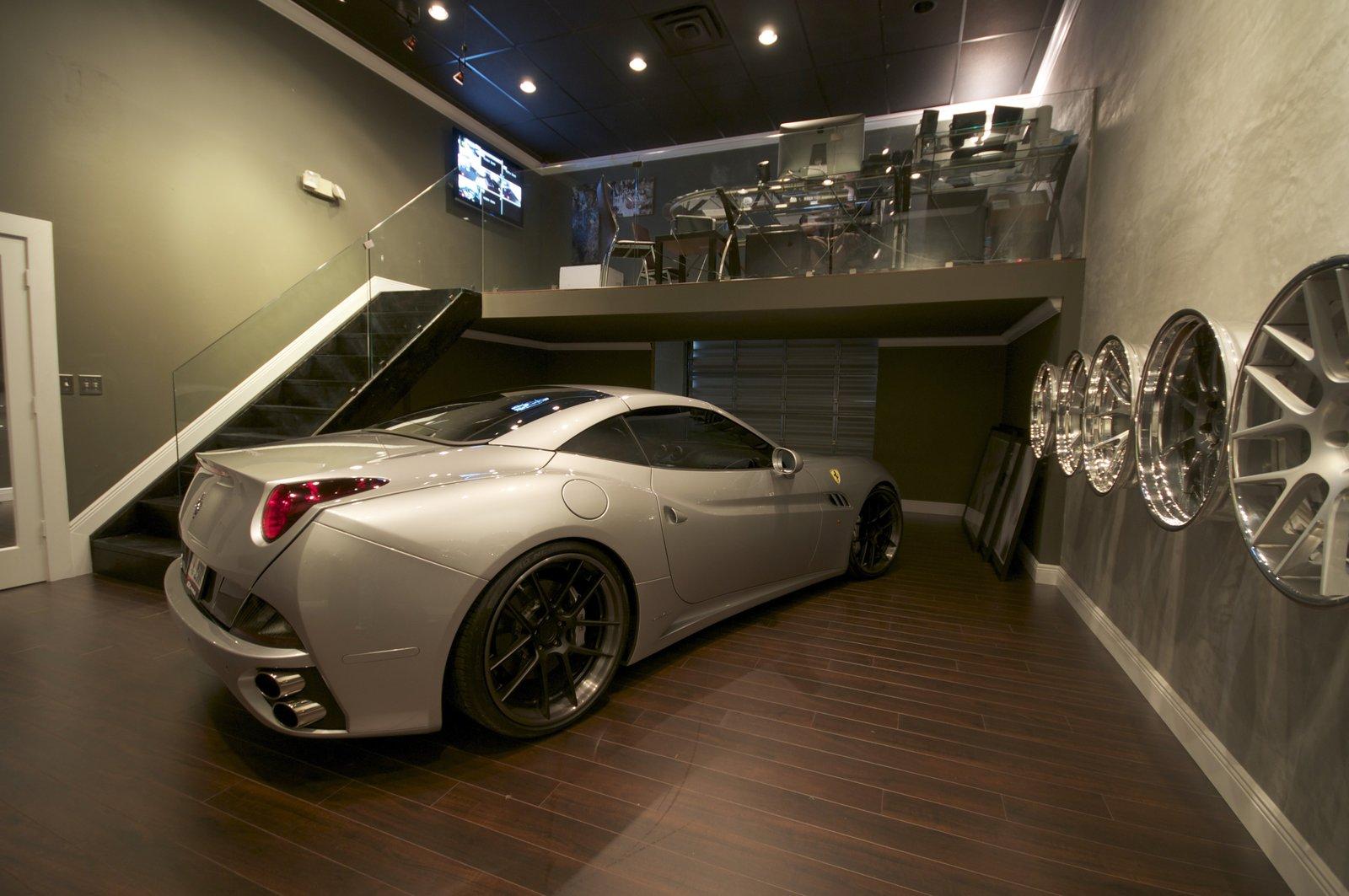 DMC Ferrari California 3S Silver Carbon Fiber