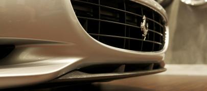 DMC Ferrari California 3S Silver Carbon Fiber (2011) - picture 12 of 16