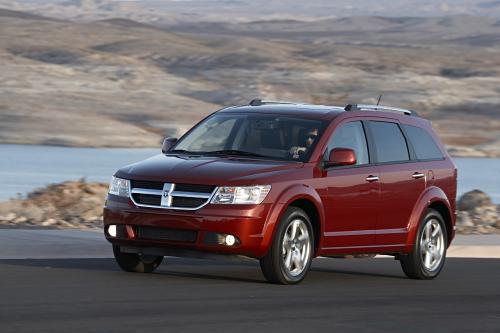 Dodge Journey (2009) - picture 1 of 6