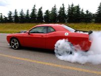 Dodge Challenger SRT10 Concept (2009) - picture 6 of 8