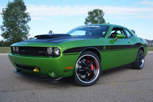 Dodge Challenger Targa (2008) - picture 1 of 5