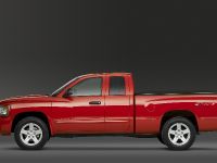 Dodge Dakota (2008) - picture 2 of 6
