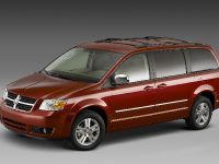 Dodge Grand Caravan (2008) - picture 1 of 5