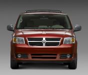 Dodge Grand Caravan (2008) - picture 4 of 5