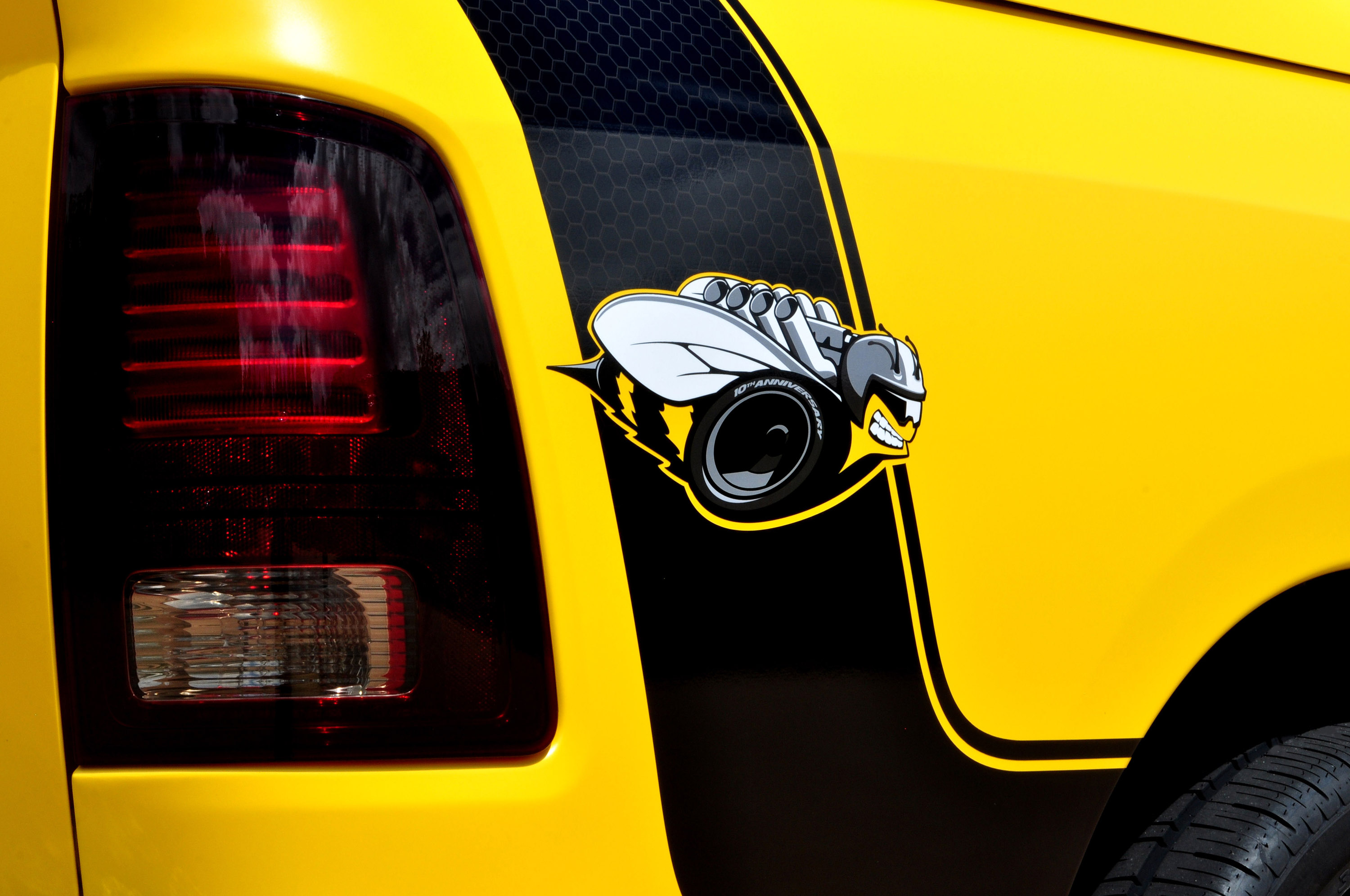 Dodge Ram 1500 Rumble Bee Concept