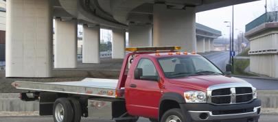 Dodge Ram 4500-5500 (2007) - picture 4 of 8