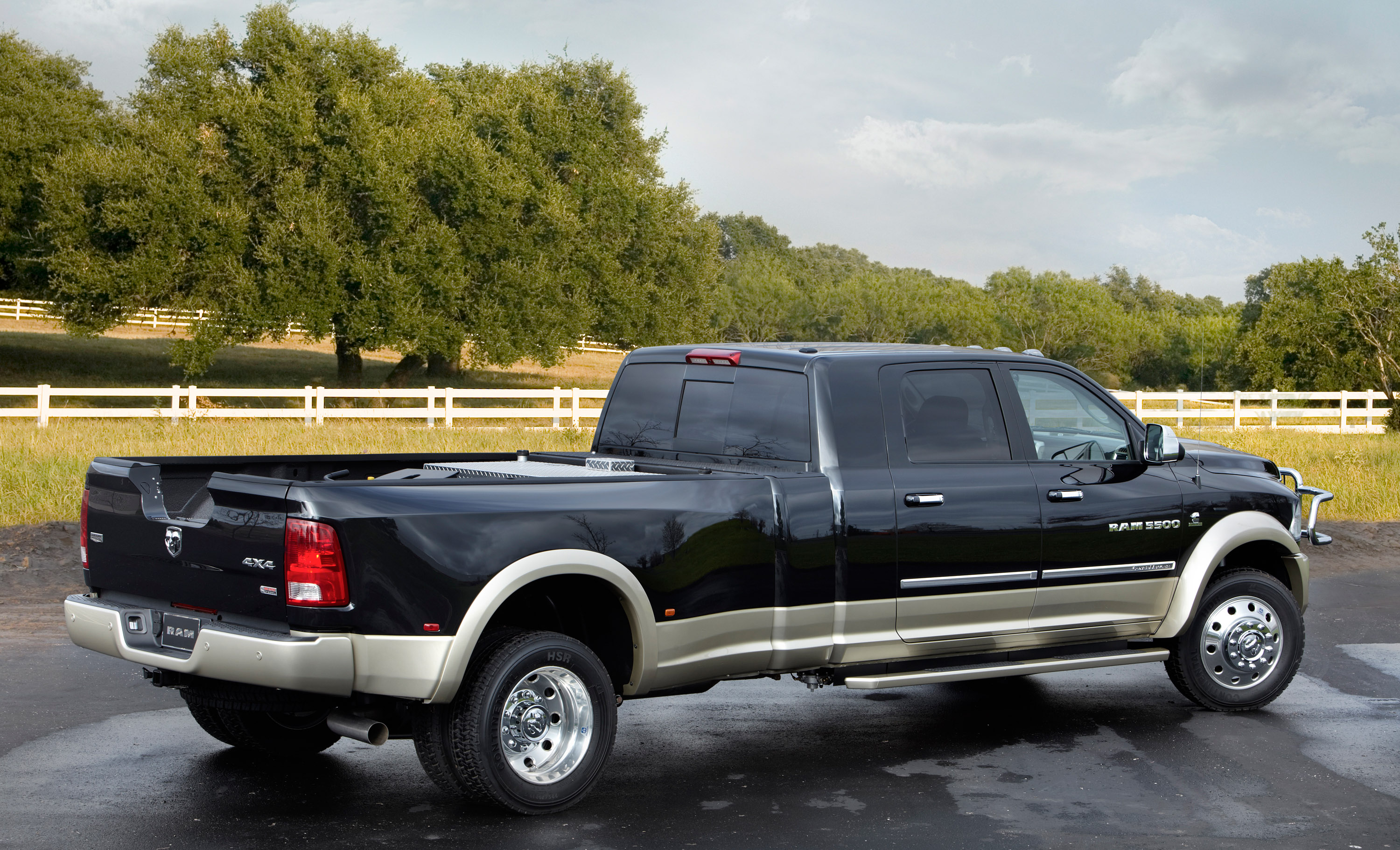 Dodge Ram Long-Hauler Concept Truck