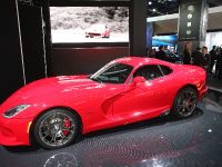 Dodge SRT Viper Detroit (2013) - picture 2 of 3
