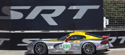 Dodge SRT Viper GTS-R (2013) - picture 7 of 9