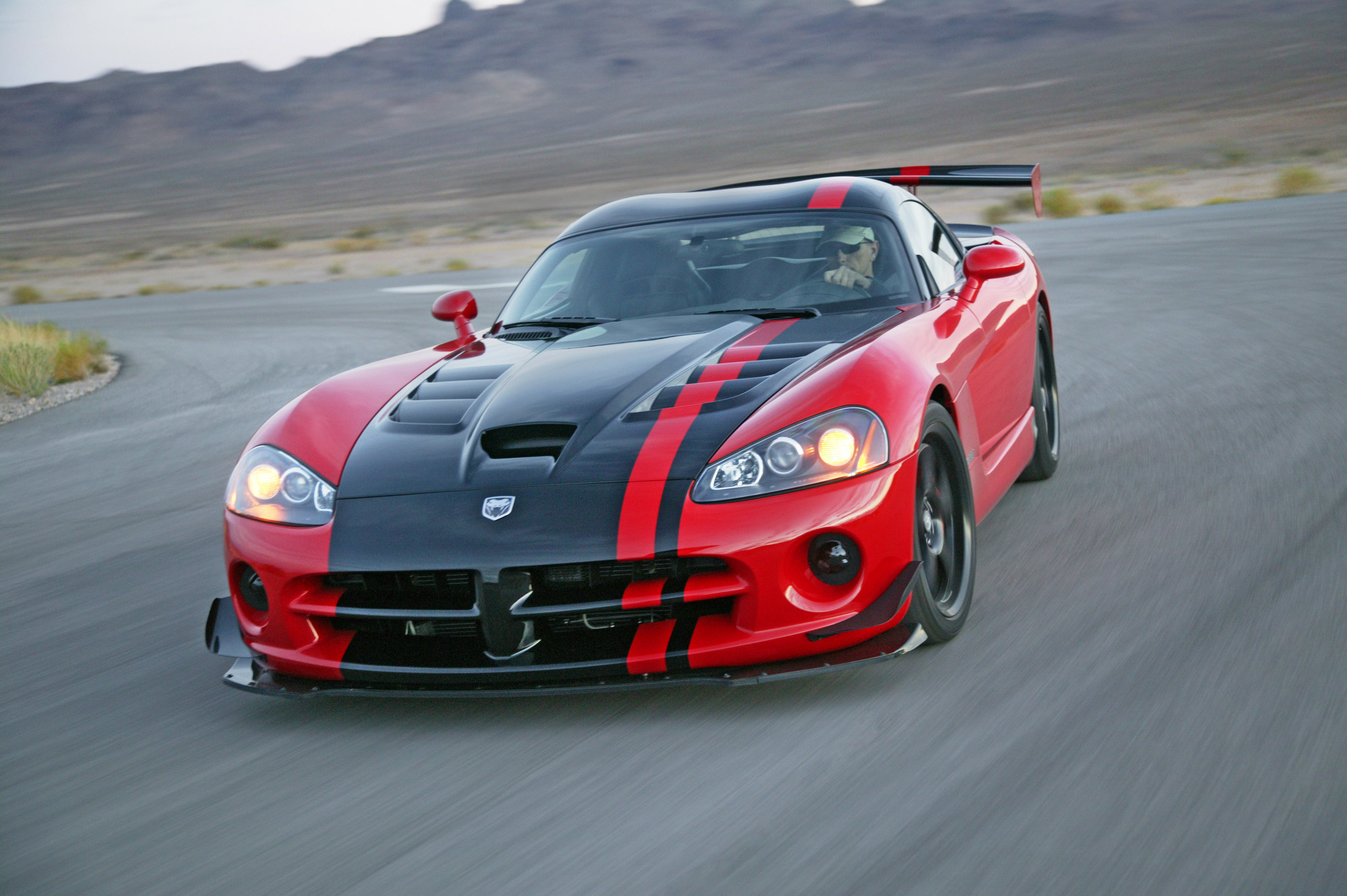 Спорт тачки. Dodge Viper srt 10. Dodge Viper srt 10 2008. Dodge Viper srt 10 ACR. Dodge Viper 2010.