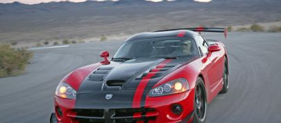 Dodge Viper SRT10 ACR (2008) - picture 7 of 23