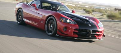 Dodge Viper SRT10 ACR (2008) - picture 12 of 23