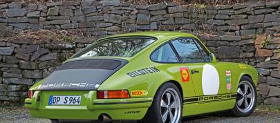 DP Motorsport Porsche 911 964 (2014) - picture 4 of 17