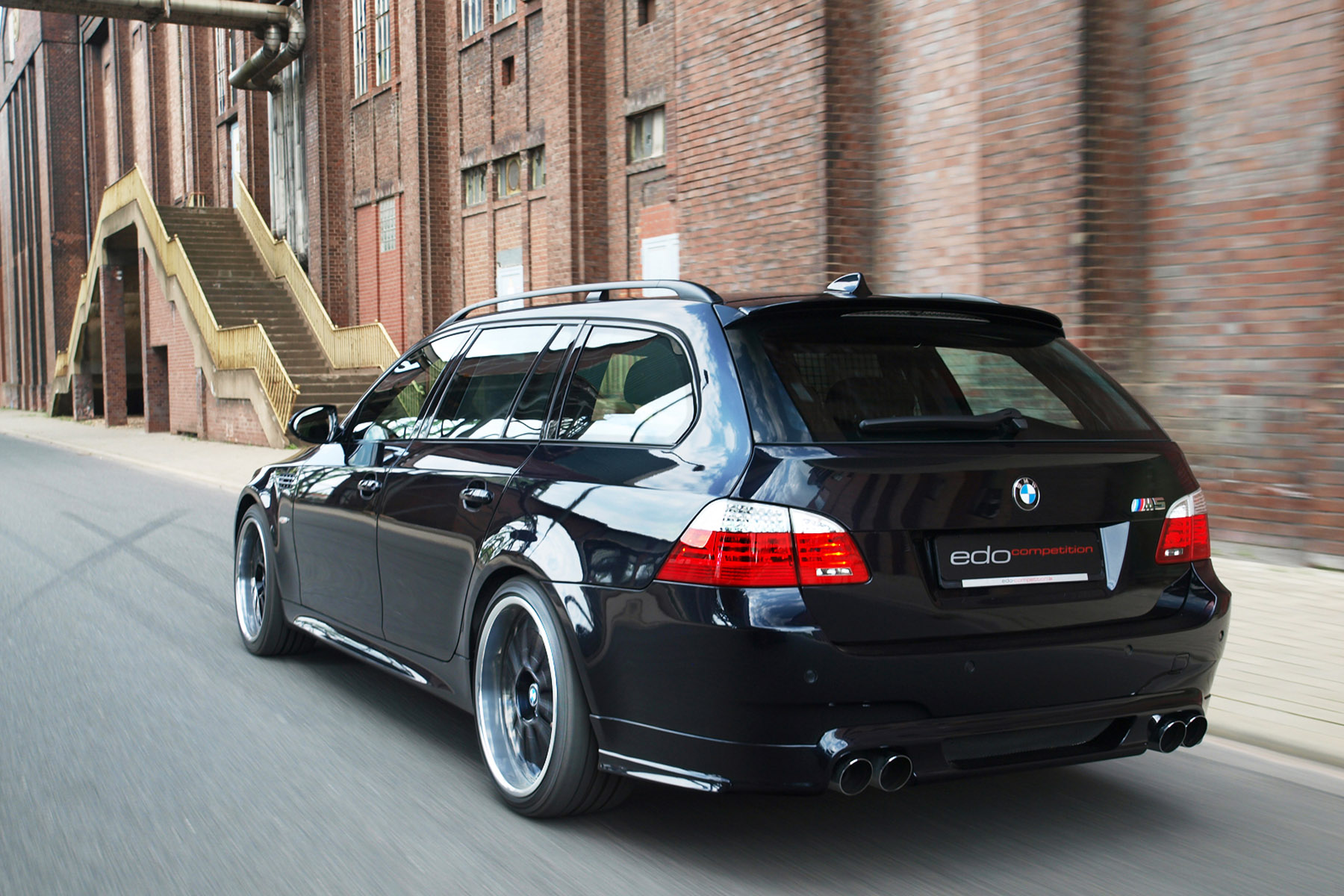 Edo BMW M5 E60 Dark Edition