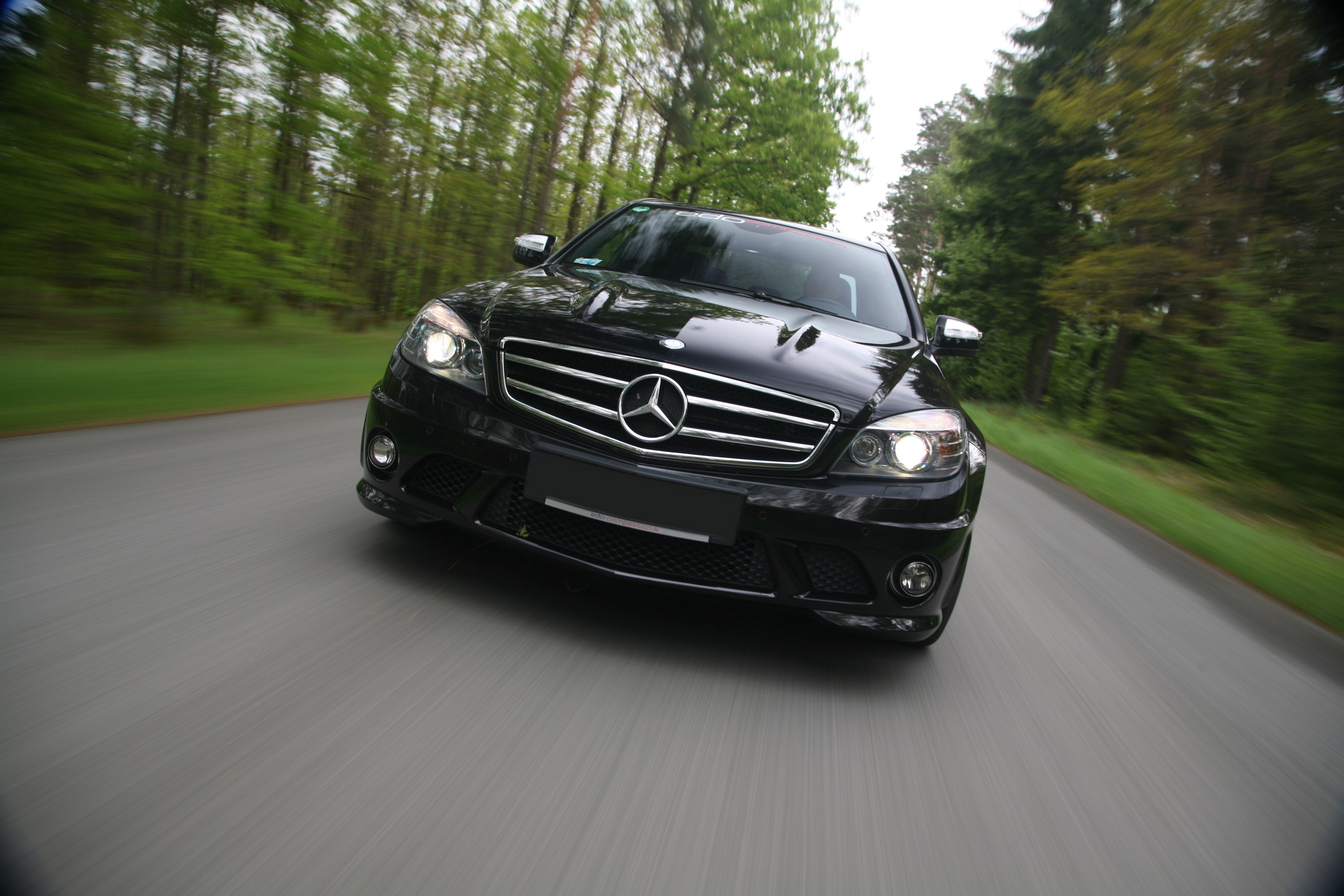 edo competition Mercedes-benz C63 AMG