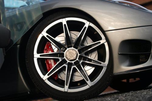 edo Competition Koenigsegg CCR (2011) - picture 9 of 45