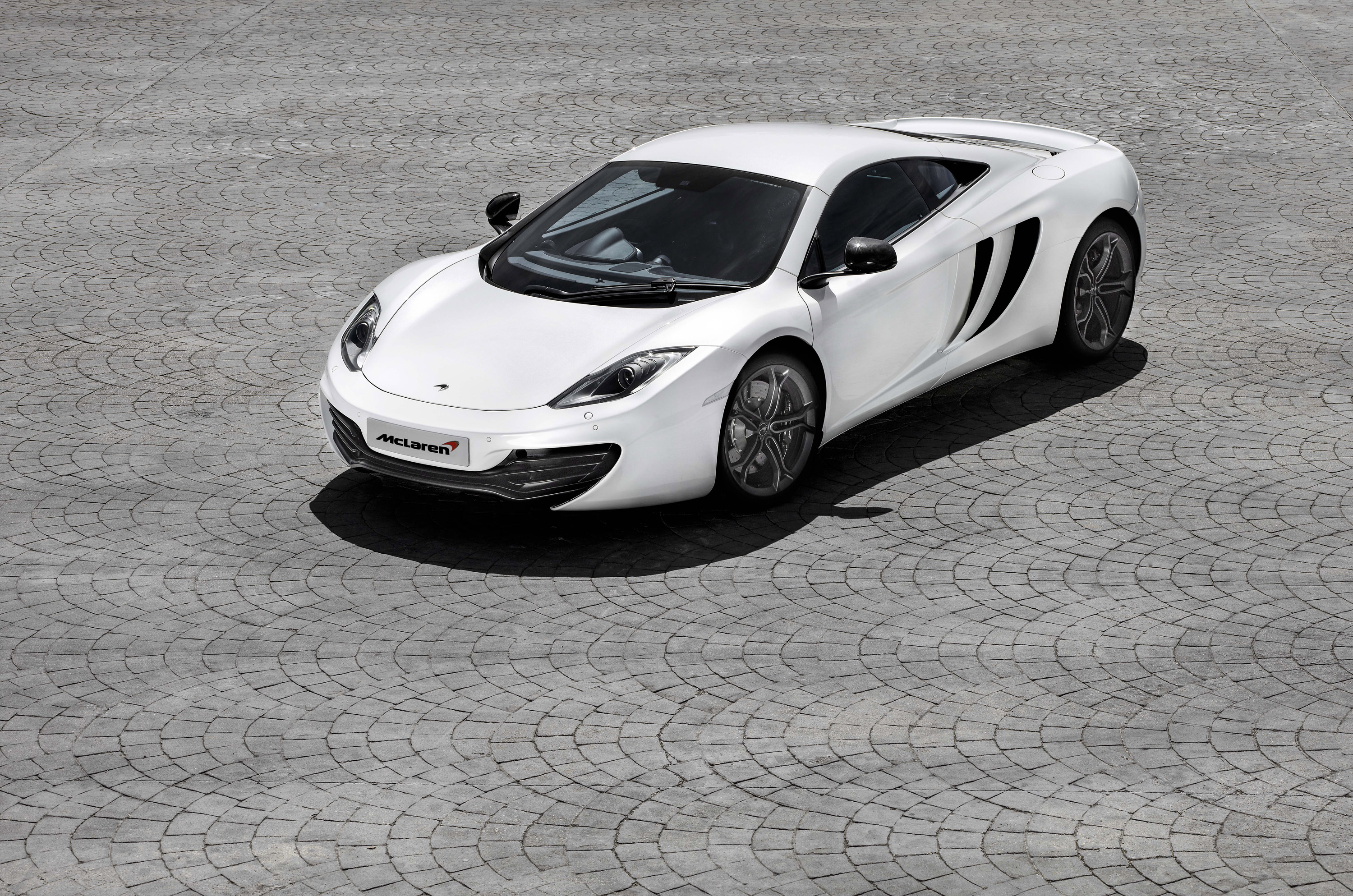 Enhanced McLaren MP4-12C GT3