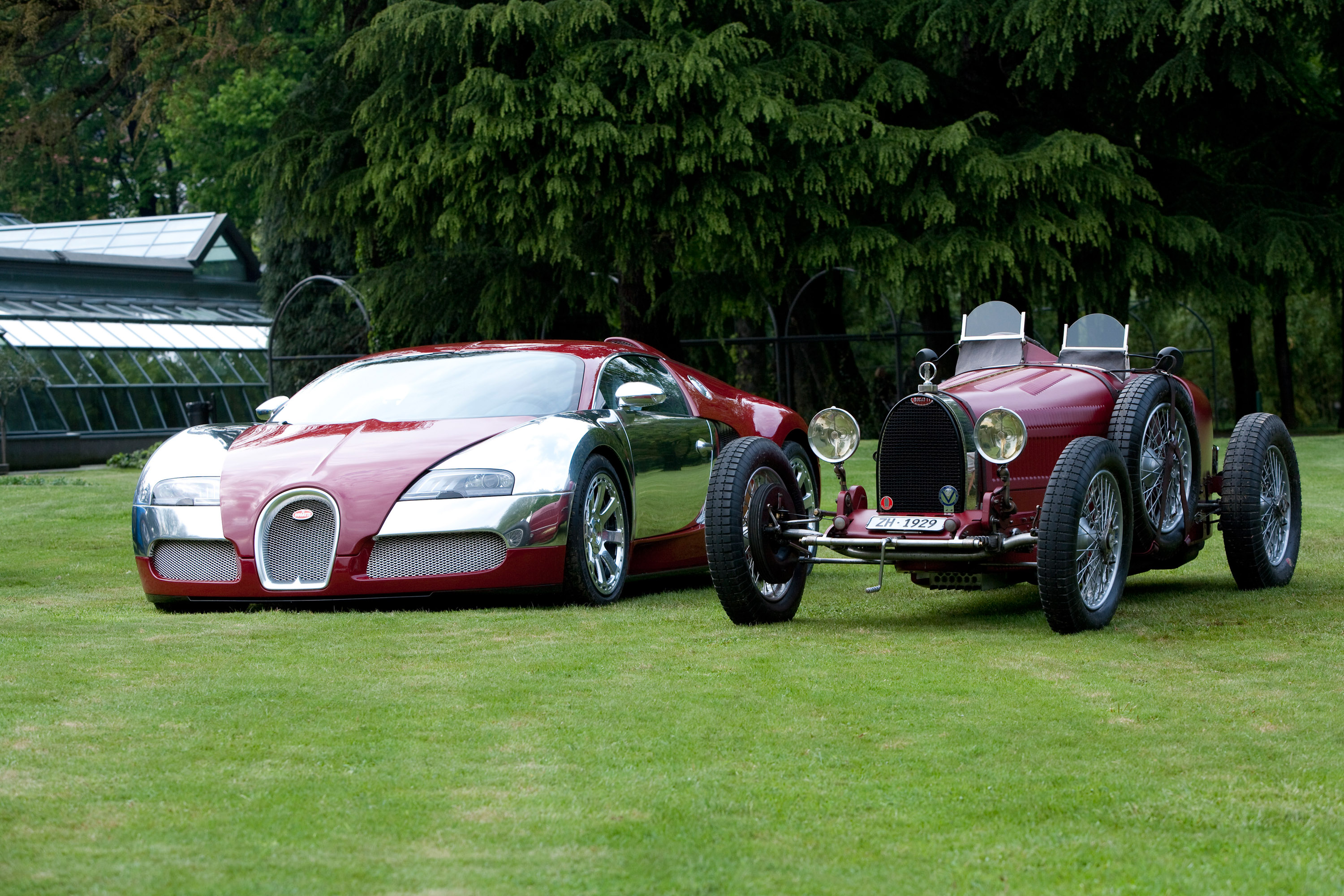 Bugatti Veyrons and Type 35 Grand Prix