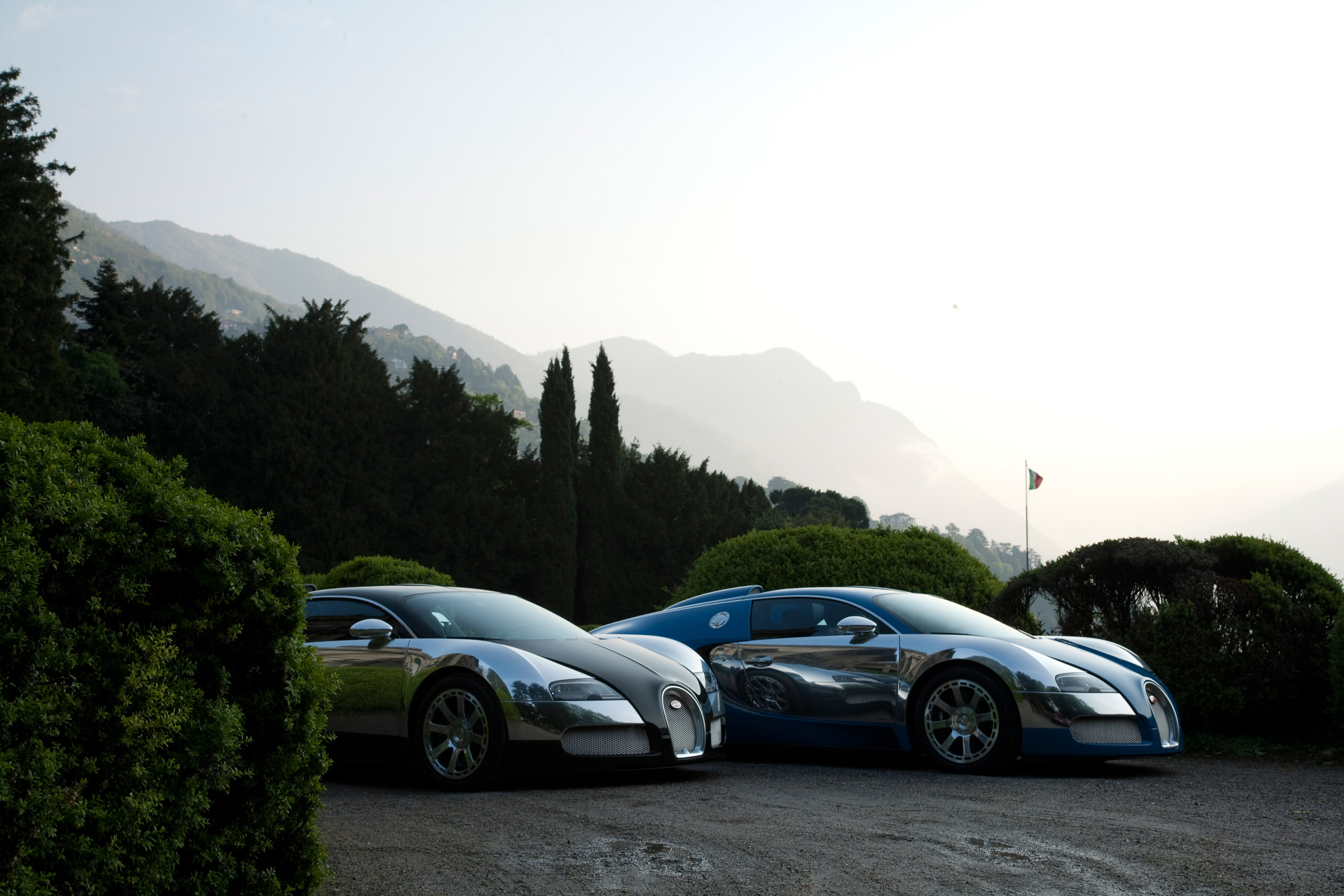 Bugatti Veyrons and Type 35 Grand Prix