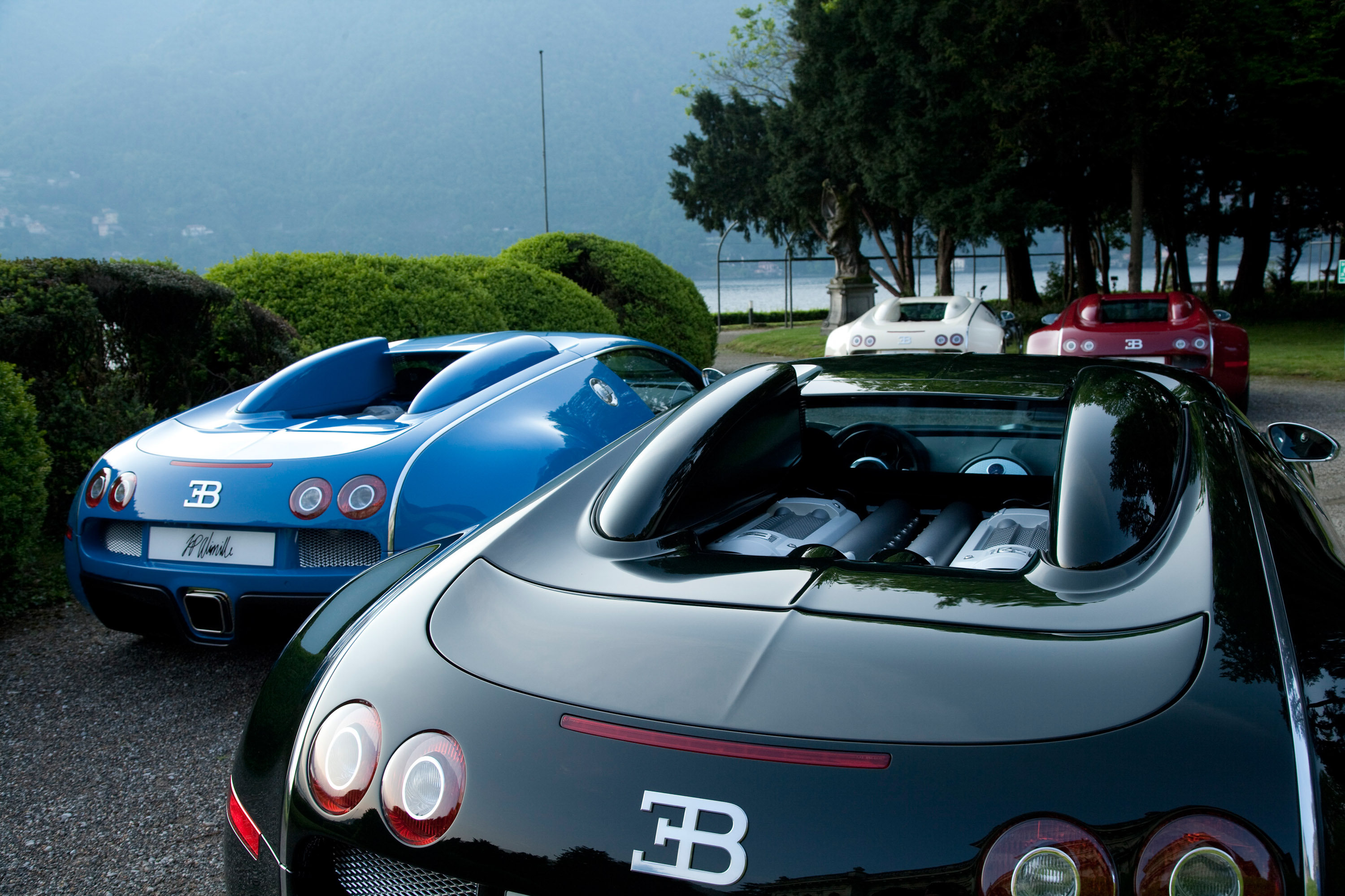 Bugatti Veyrons and Type 35 Grand Prix