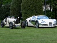 Ettore Bugatti Type 35 Grand Prix and Bugatti Veyron (2009) - picture 7 of 16