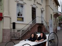 Mercedes-Benz F-CELL Roadster Bertha Benz Route (2009) - picture 6 of 10