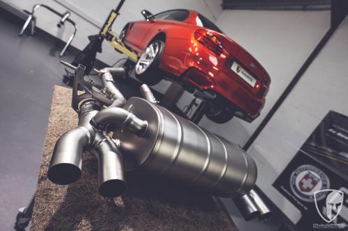 F82 BMW M4 Akrapovic Evolution Line Install (2014) - picture 9 of 18