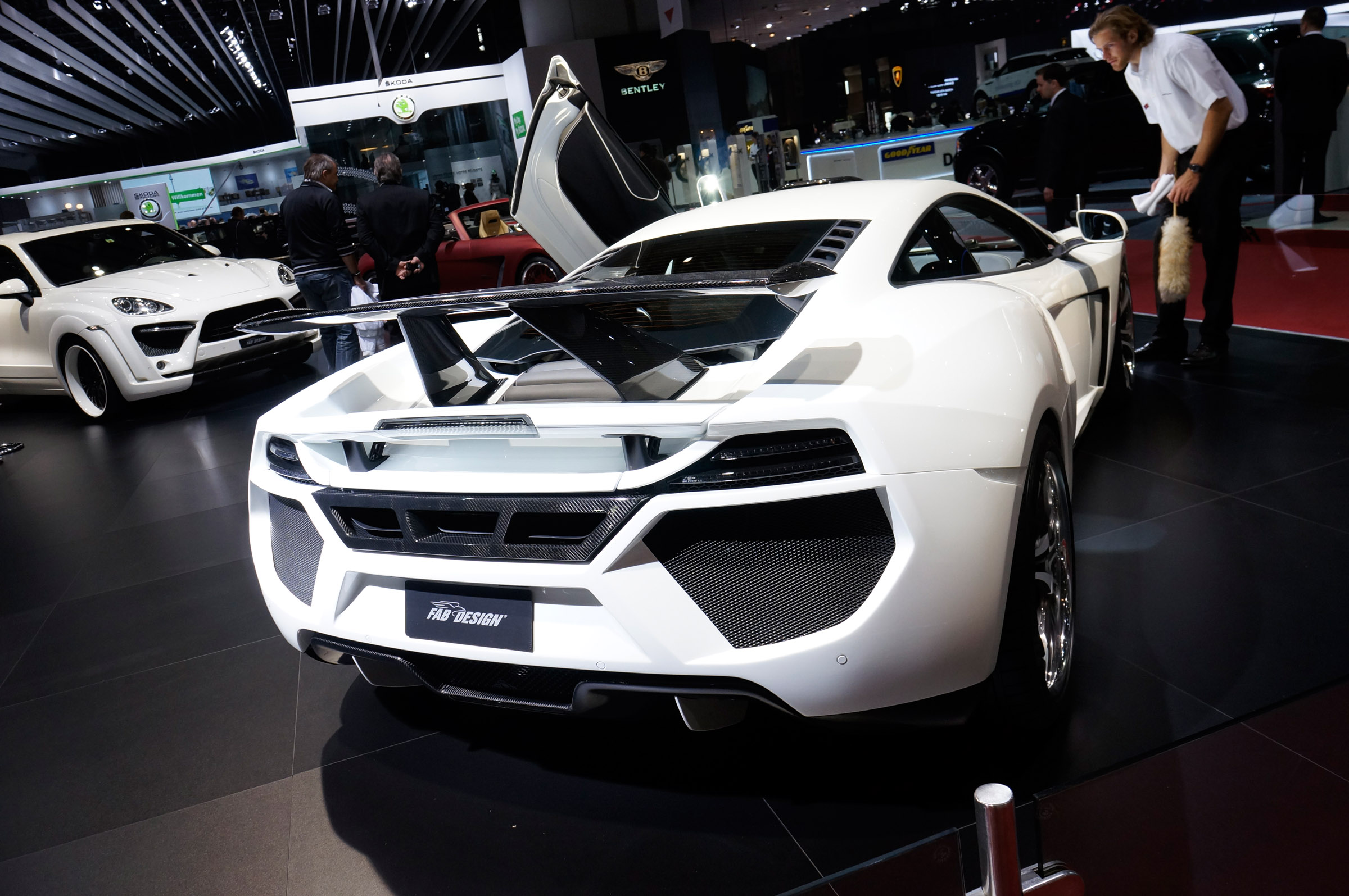 FAB Design Mclaren MP4-12C Geneva