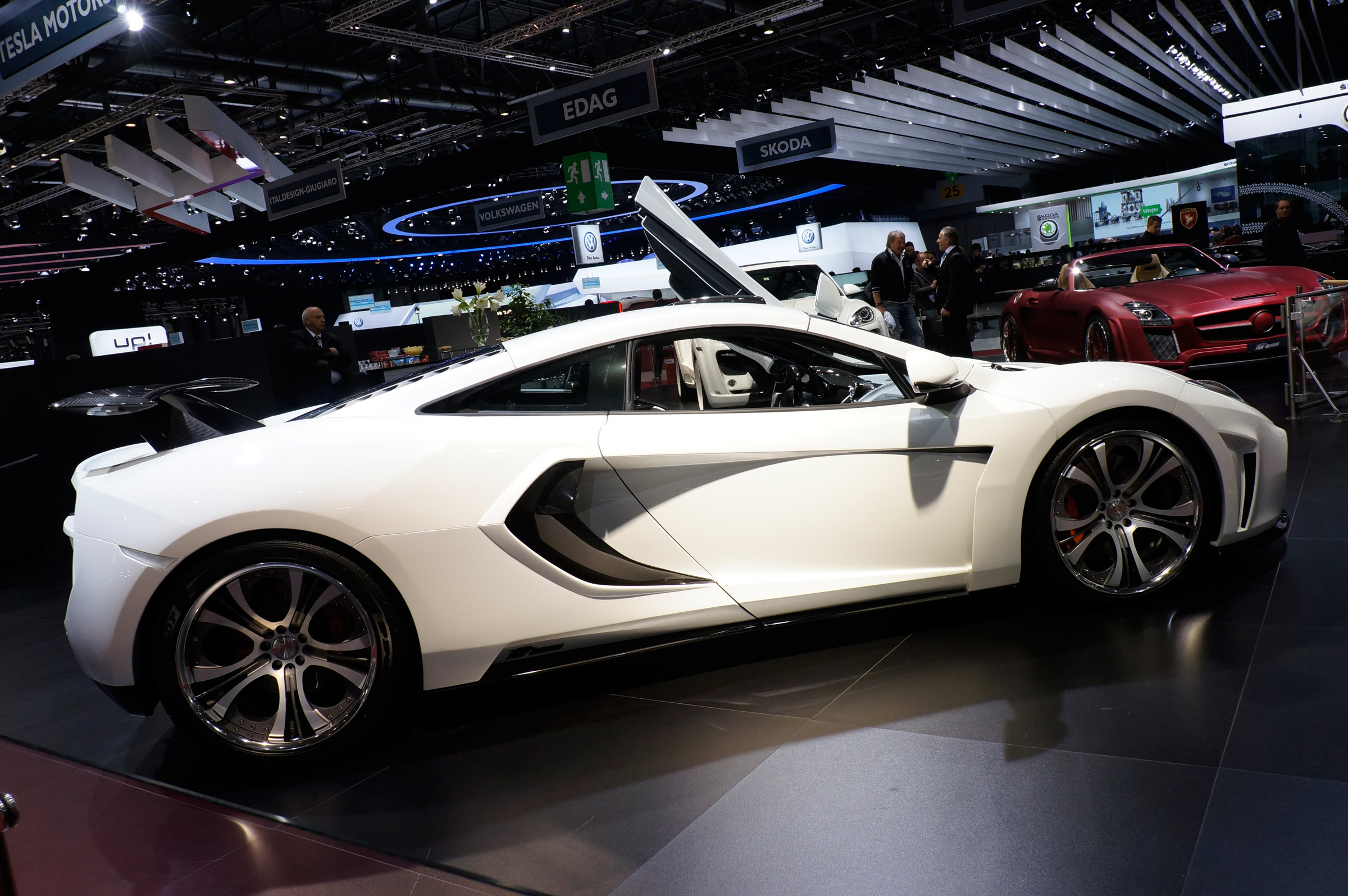 FAB Design Mclaren MP4-12C Geneva