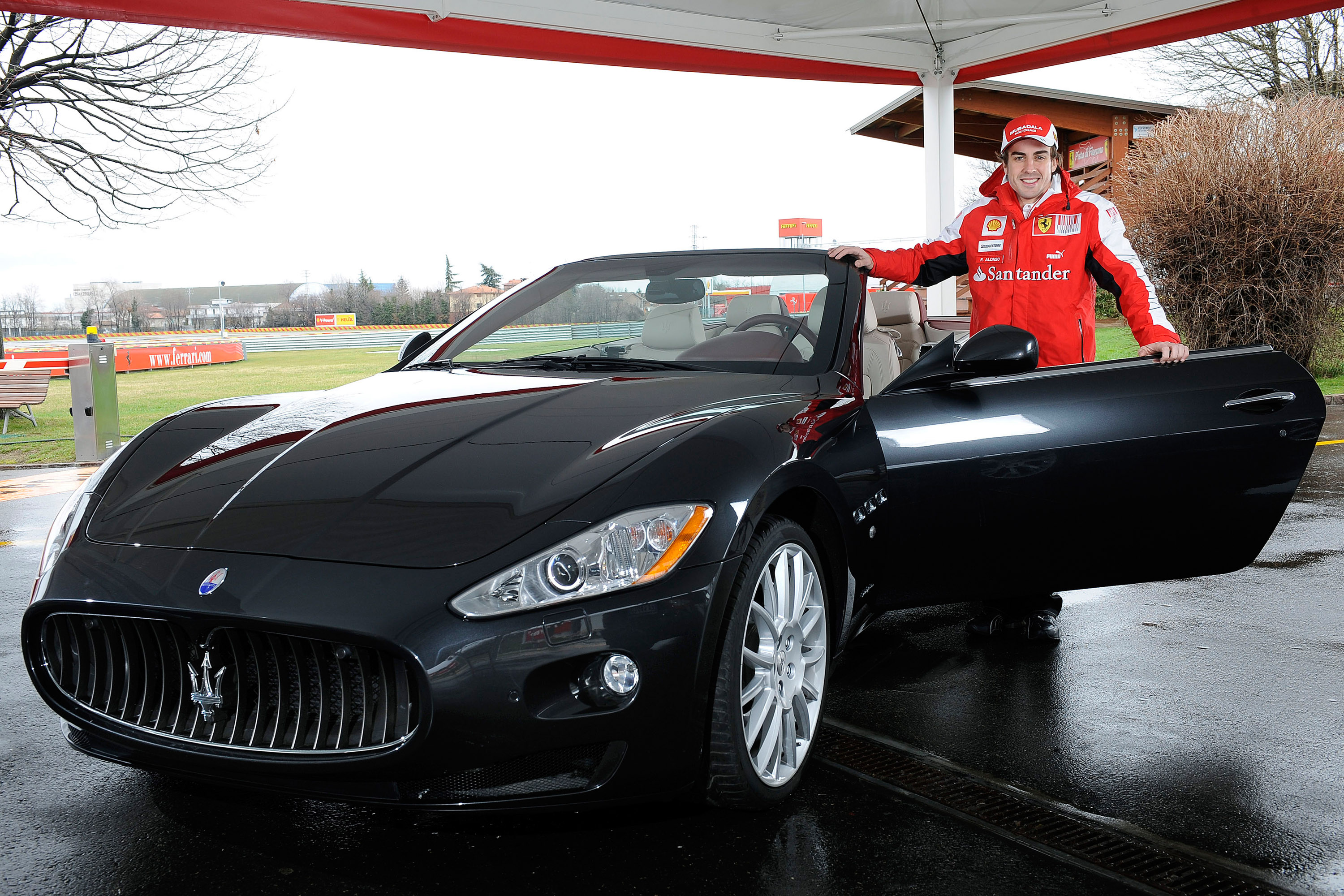 Fernando Alonso and Maserati GranCabrio