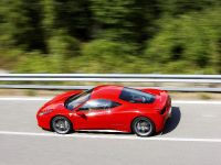 Ferrari 458 Italia (2009) - picture 8 of 21