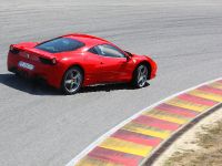 Ferrari 458 Italia (2009) - picture 7 of 21