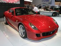 Ferrari 599 GTB Fiorano GTE Package Geneva (2009) - picture 1 of 3