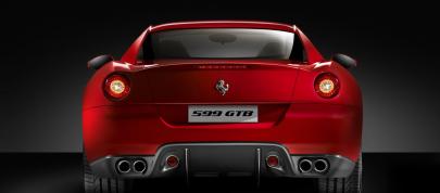 Ferrari 599 GTB (2006) - picture 4 of 10