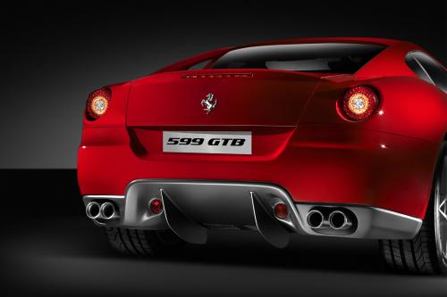 Ferrari 599 GTB (2006) - picture 8 of 10