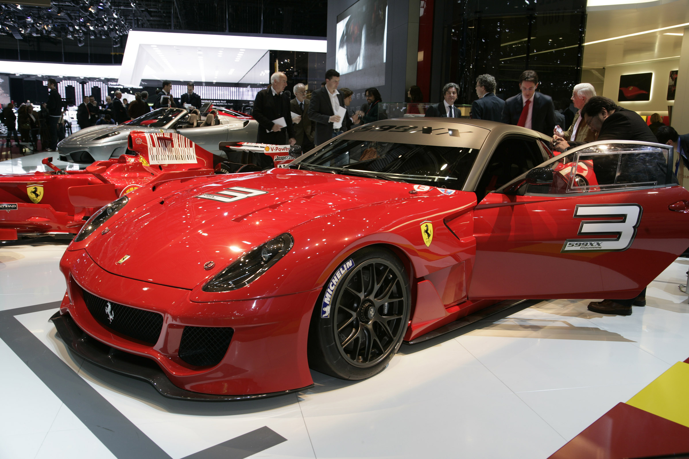 Ferrari 599X (2009) - picture 2 of 5