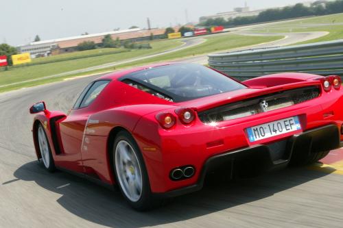 Ferrari Enzo (2002) - picture 40 of 49