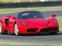 Ferrari Enzo (2002) - picture 26 of 49