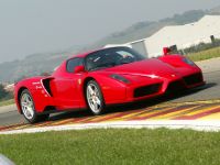 Ferrari Enzo (2002) - picture 37 of 49