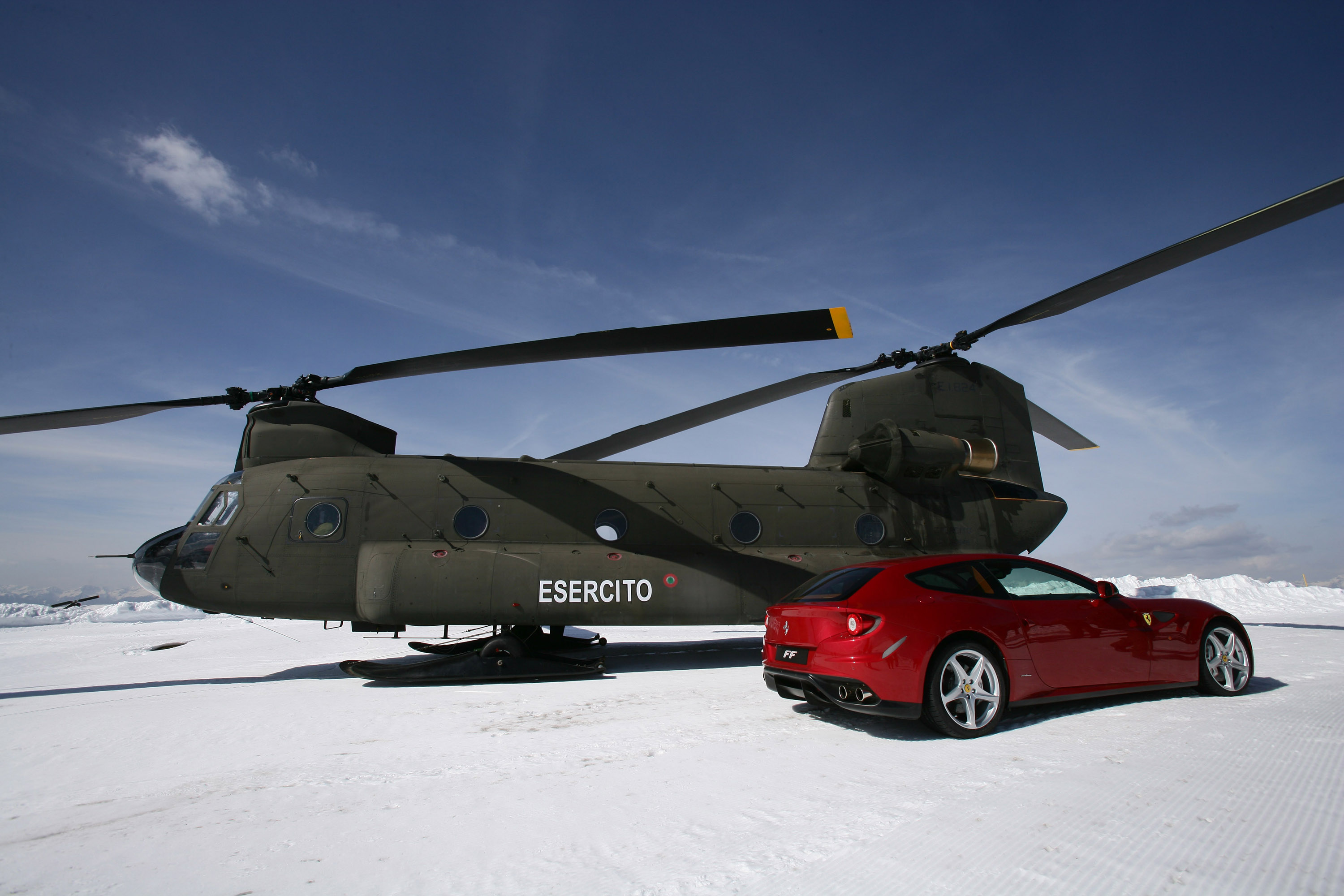 Ferrari FF at Plan De Corones