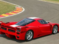 Ferrari FXX (2005) - picture 7 of 9