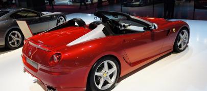 Ferrari SA APERTA Paris (2010) - picture 4 of 5