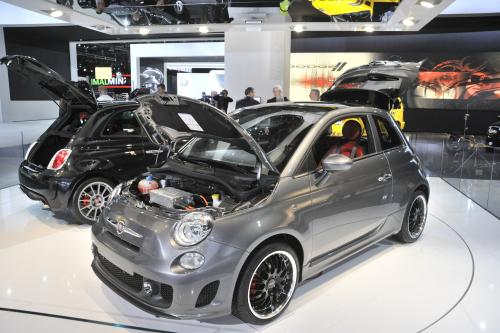 Fiat 500 Detroit (2010) - picture 1 of 2