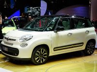 Fiat 500L Geneva (2012)