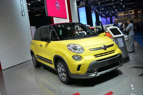 Fiat 500L Trekking Frankfurt (2013) - picture 1 of 4