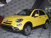 thumbnail image of Fiat 500X Los Angeles 2014